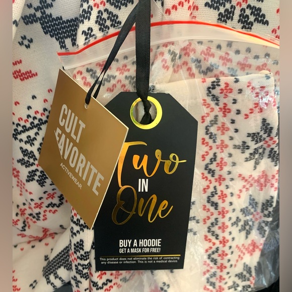 Cult Favorite Winter Hoodie with Matching Face Mask - NWT - Women’s - Picture 12 of 12